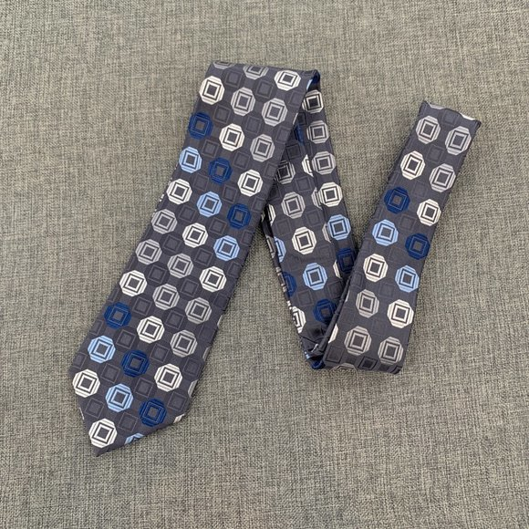 MICHAEL Michael Kors Other - Michael Michael Kors Men's Silk Tie Gray Blue White Geometric Pattern‎